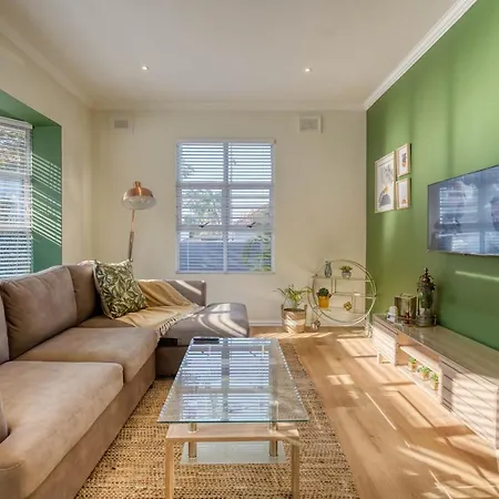 Hampton Collection - Stylish 3 Sleeper Apartment With Pool Durban Exterior photo